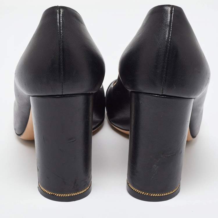 Pre Owned Salvatore Ferragamo Black Leather Buckle Block Heel Pumps Size 39