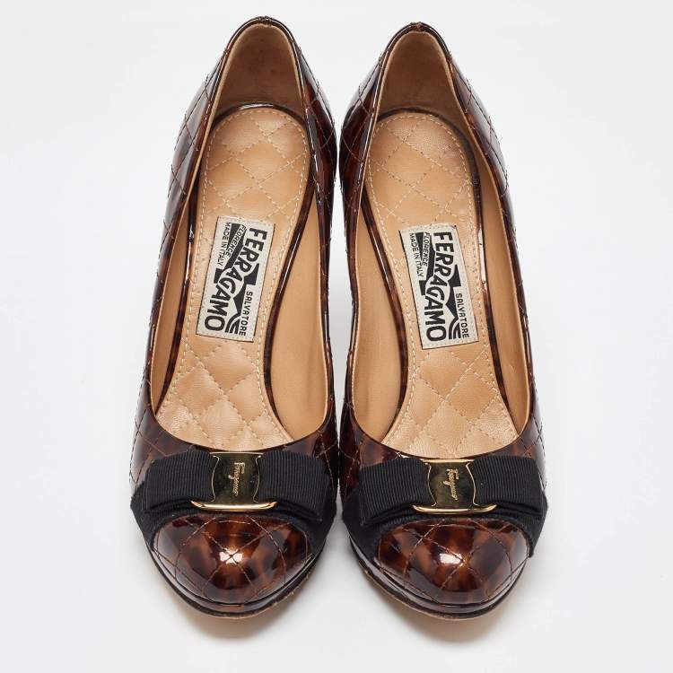 Pre Owned Salvatore Ferragamo Brown Quilted Patent Leather Vara Bow Platform Pumps Size 38.5