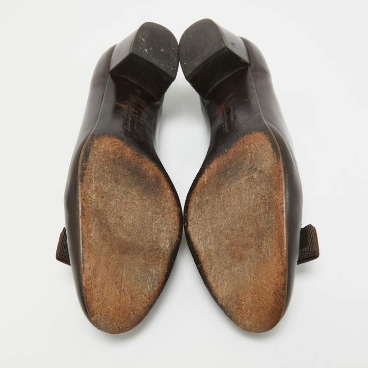 Pre Owned Salvatore Ferragamo Brown Leather Vara Bow Block Heel Pumps Size 38.5