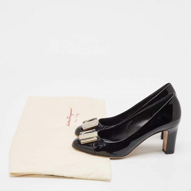 Pre Owned Salvatore Ferragamo Black Patent Leather Buckle Pumps Size 39.5
