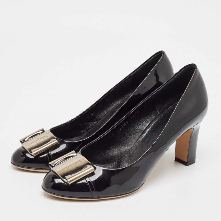 Pre Owned Salvatore Ferragamo Black Patent Leather Buckle Pumps Size 39.5