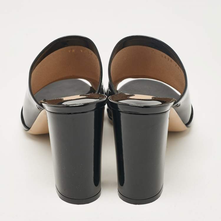 Pre Owned Salvatore Ferragamo Black Patent Leather Vara Bow Slide Sandals Size 40