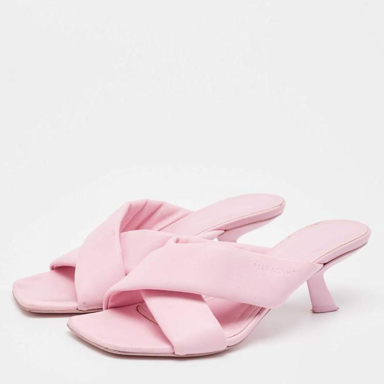 Pre Owned Salvatore Ferragamo Pink Leather Slide Sandals Size 41