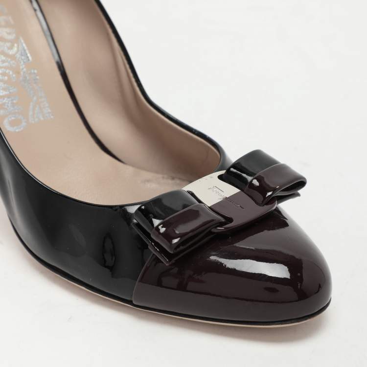 Pre Owned Salvatore Ferragamo Black/Burgundy Patent Leather Bow Pumps Size 38