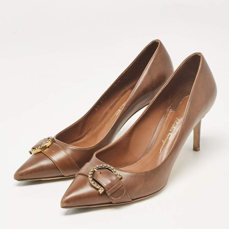 Pre Owned Salvatore Ferragamo Brown Leather Buckle Detail Pumps Size 38