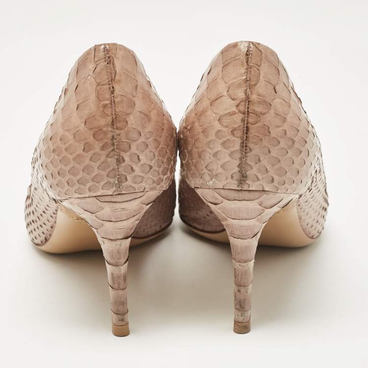Pre Owned Salvatore Ferragamo Beige Python Susi Pumps Size 38