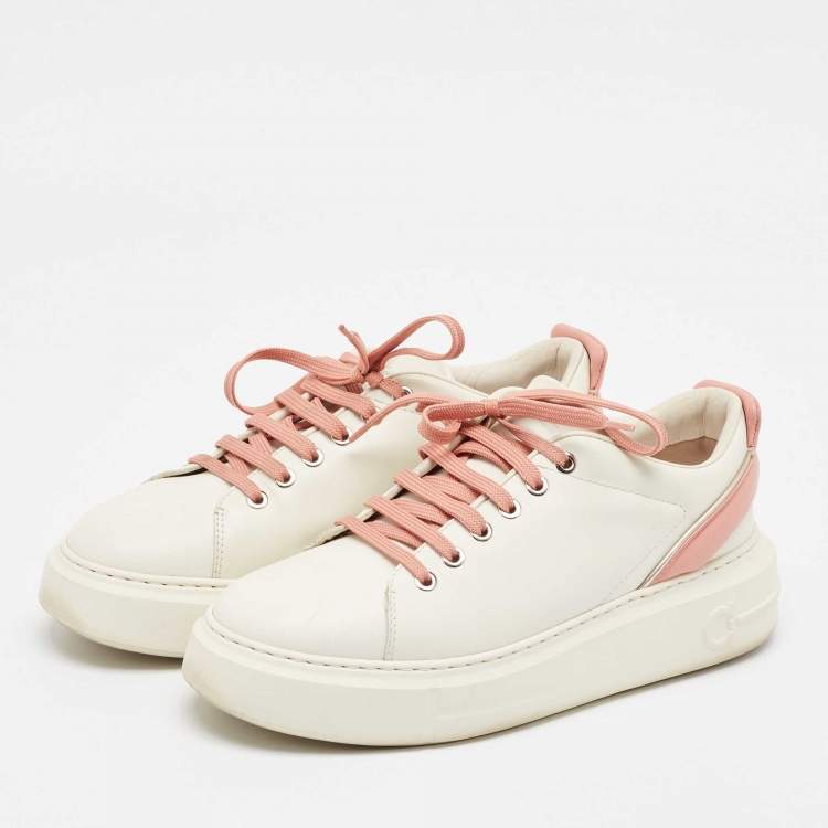 Pre Owned Salvatore Ferragamo Off White/Pink Leather Low Top Sneakers Size 38.5