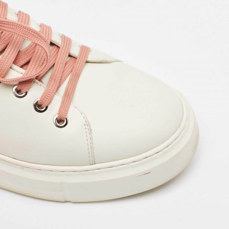 Pre Owned Salvatore Ferragamo Off White/Pink Leather Low Top Sneakers Size 38.5