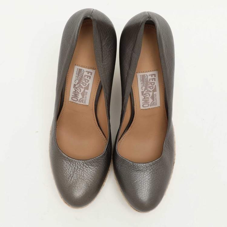 Pre Owned Salvatore Ferragamo Metallic Grey Leather Wedge Espadrille Pumps Size 37.5
