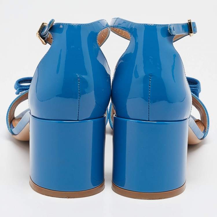 Pre Owned Salvatore Ferragamo Blue Patent Leather Gavina Sandals Size 39