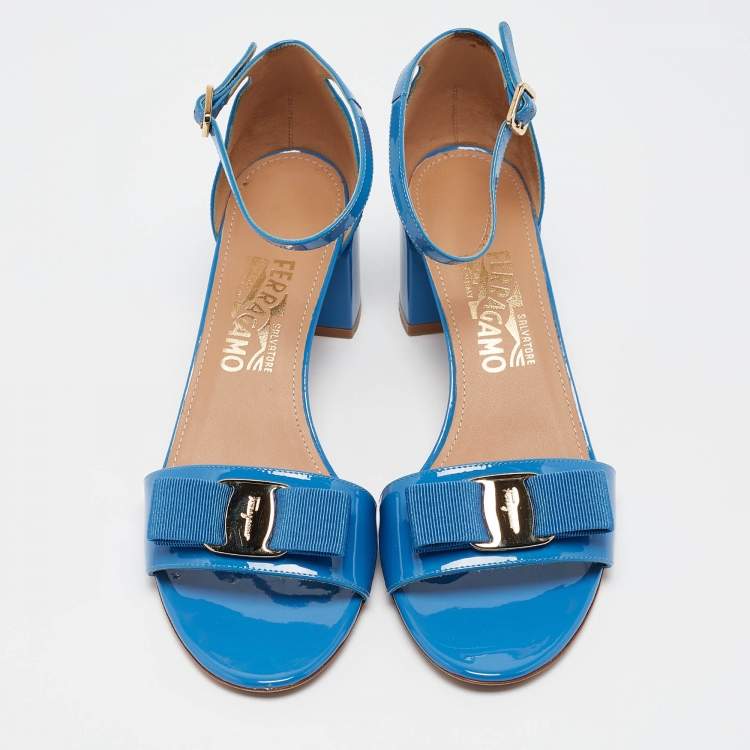 Pre Owned Salvatore Ferragamo Blue Patent Leather Gavina Sandals Size 39