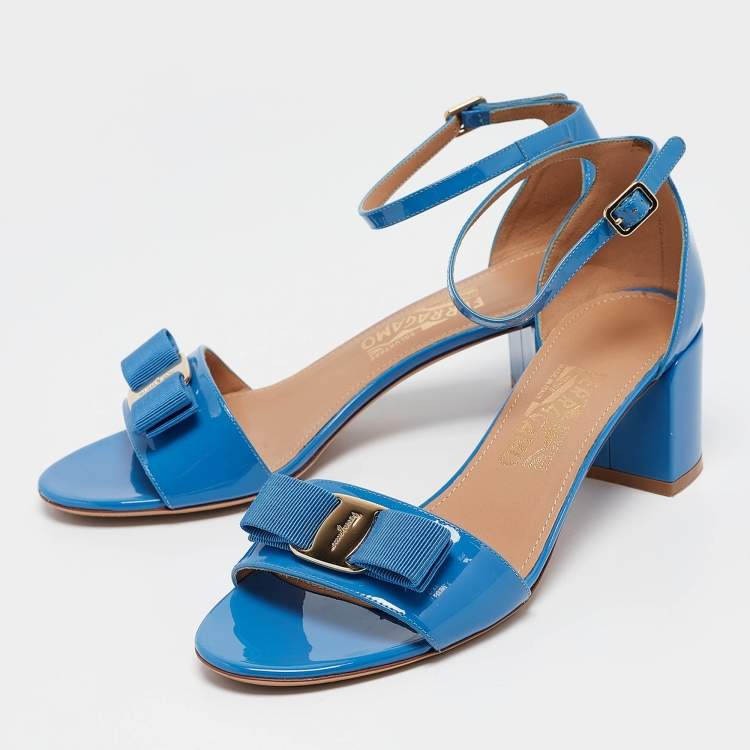 Pre Owned Salvatore Ferragamo Blue Patent Leather Gavina Sandals Size 39