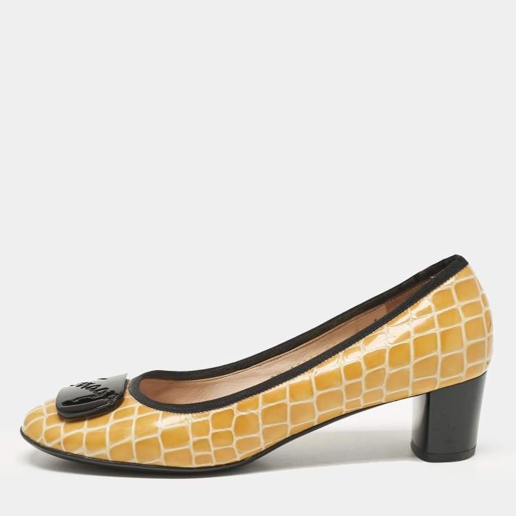 Pre Owned Salvatore Ferragamo Yellow Croc Embossed Patent Leather  Pumps Size 38.5