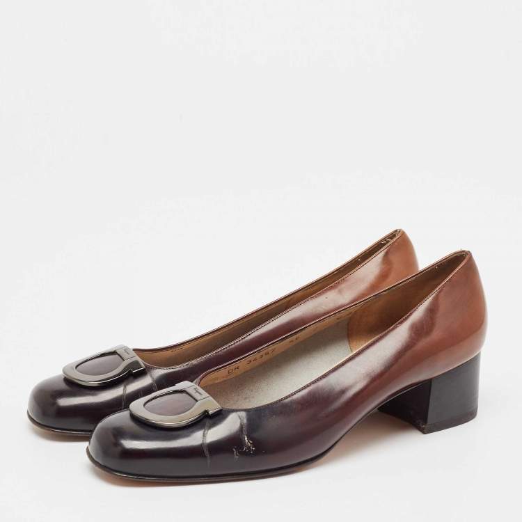 Pre Owned Salvatore Ferragamo Black/Brown Ombre Leather Gancini Pumps Size 37.5  