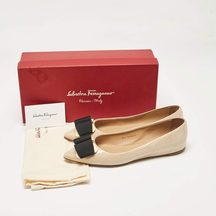 Pre Owned Salvatore Ferragamo Beige Patent Leather Mimi Ballet Flats Size 38