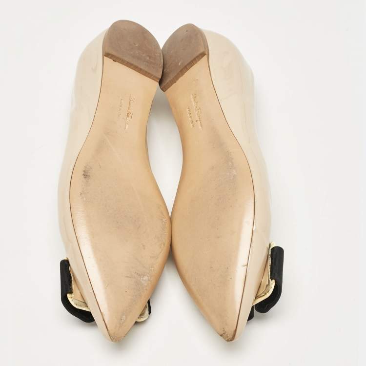 Pre Owned Salvatore Ferragamo Beige Patent Leather Mimi Ballet Flats Size 38