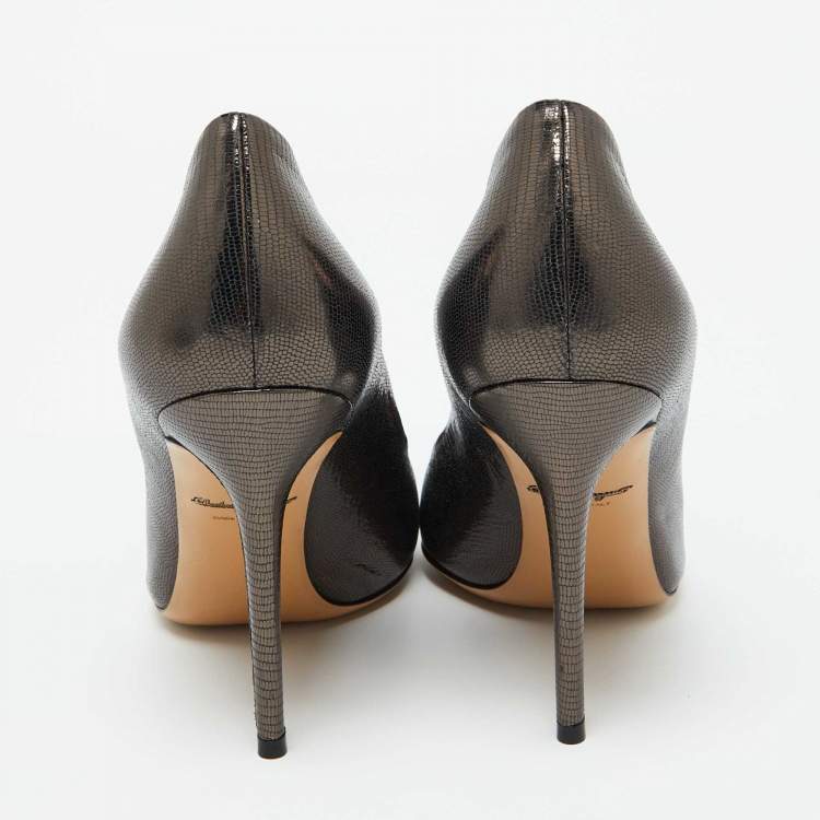 Pre Owned Salvatore Ferragamo Black Leather Pointed Toe Pumps Size 40