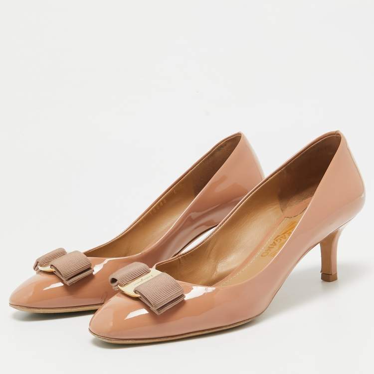 Pre Owned Salvatore Ferragamo Pink Patent Leather Vara Bow Pumps Size 36.5