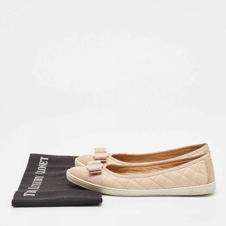 Pre Owned Salvatore Ferragamo Beige Leather and Patent Varina Ballet Flats Size 38.5