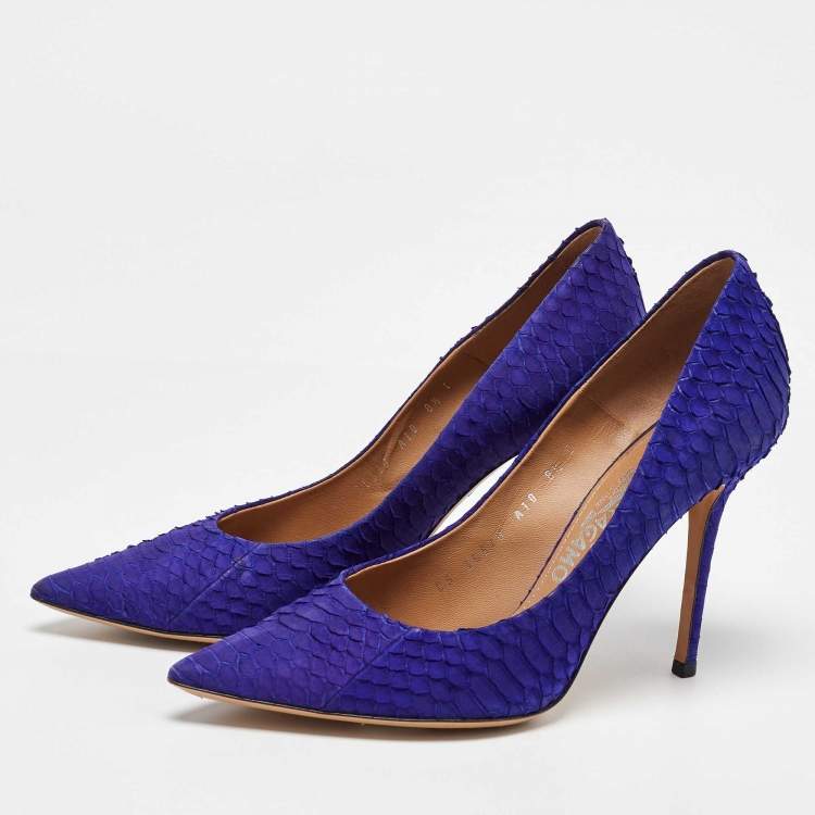 Pre Owned Salvatore Ferragamo Indigo Purple Python Pointed Toe Pumps Size 39