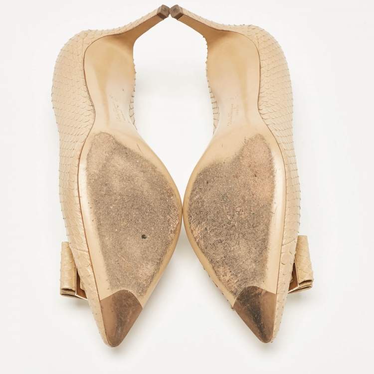 Pre Owned Salvatore Ferragamo Beige Python Bow Zeri Pumps Size 40