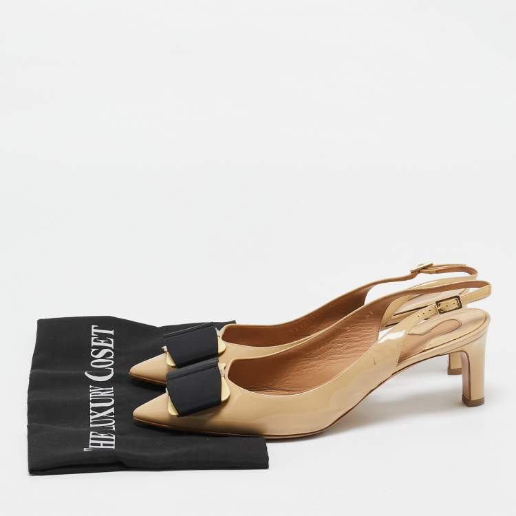 Pre Owned Salvatore Ferragamo Beige Patent Leather Bow Slingback Pumps Size 39