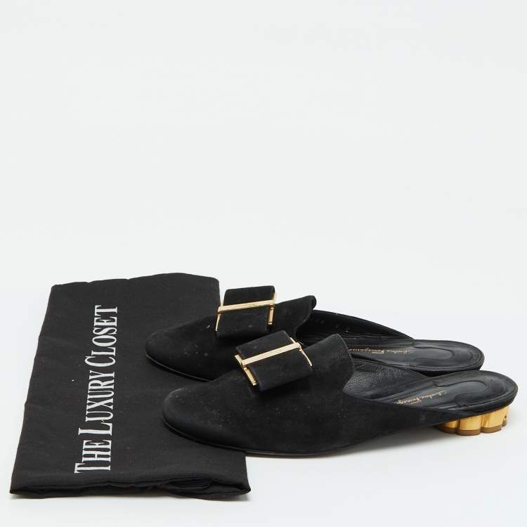 Pre Owned Salvatore Ferragamo Black Suede Bow Flat Mules Size 36.5