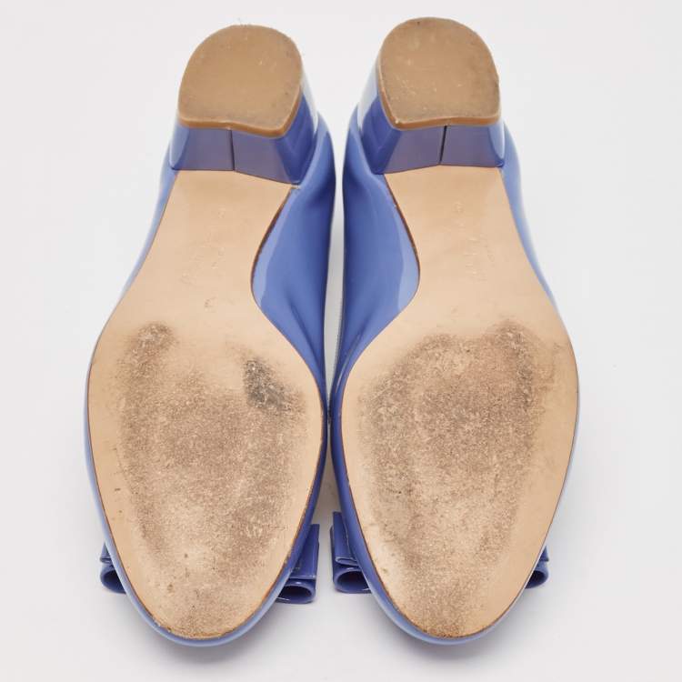Pre Owned Salvatore Ferragamo Blue Patent Leather Vara Bow Block Heel Pumps Size 36.5