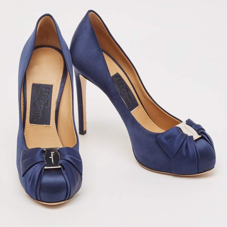 Pre Owned Salvatore Ferragamo Navy Blue Satin Bow Platform Pumps Size 37