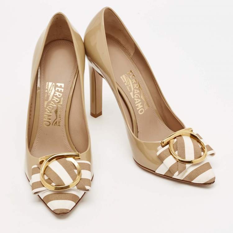 Pre Owned Salvatore Ferragamo Beige/White Patent Leather and Canvas Ezia Pumps Size 38