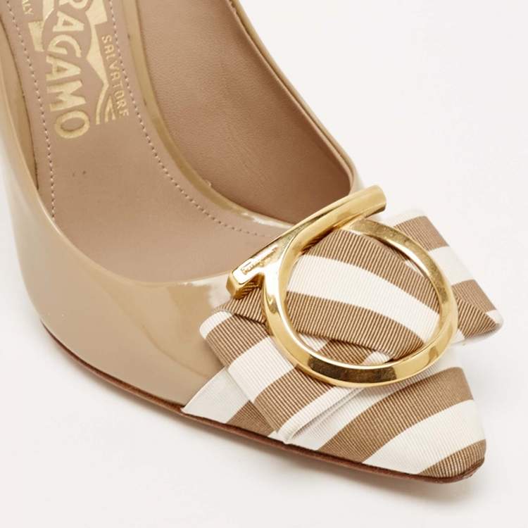 Pre Owned Salvatore Ferragamo Beige/White Patent Leather and Canvas Ezia Pumps Size 38