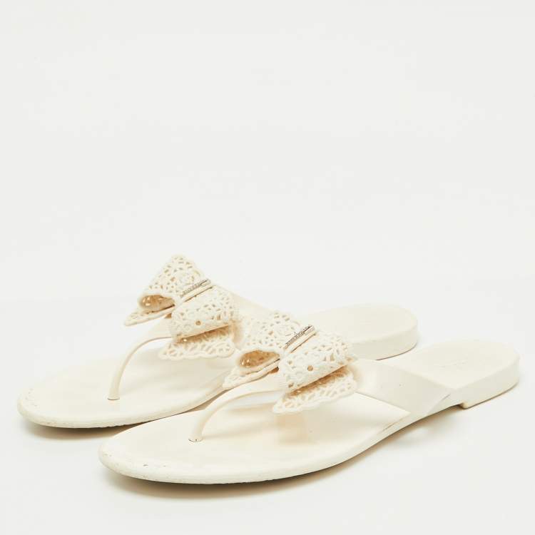 Pre Owned Salvatore Ferragamo White Jelly Bow Accents Flat Sandals Size 38.5