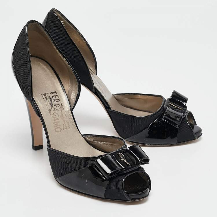 Pre Owned Salvatore Ferragamo Black Canvas and Patent Leather Manuela Pumps Size 39