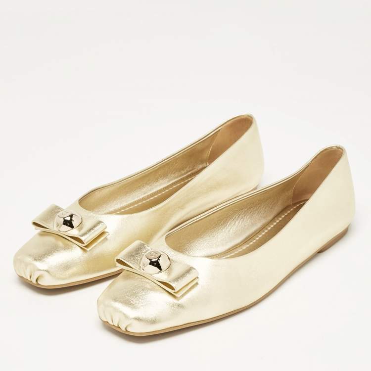 Pre Owned Salvatore Ferragamo Gold Leather Ballet Flats Size 40.5