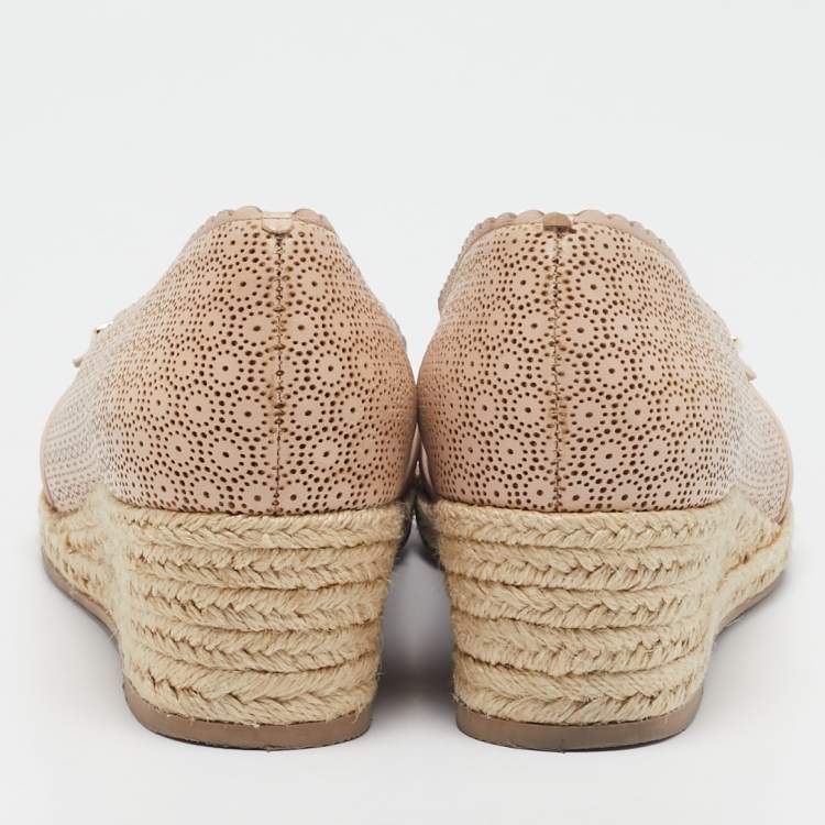 Pre Owned Salvatore Ferragamo Beige Leather Wedge Espadrille Pumps Size 39.5