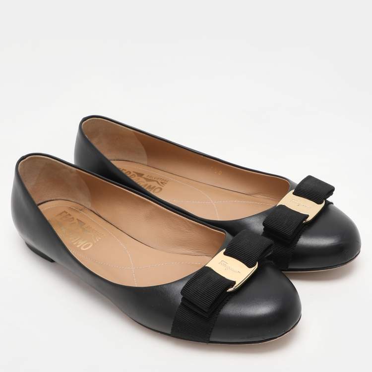 Pre Owned Salvatore Ferragamo Black Leather Vara Bow Ballet Flats Size 38