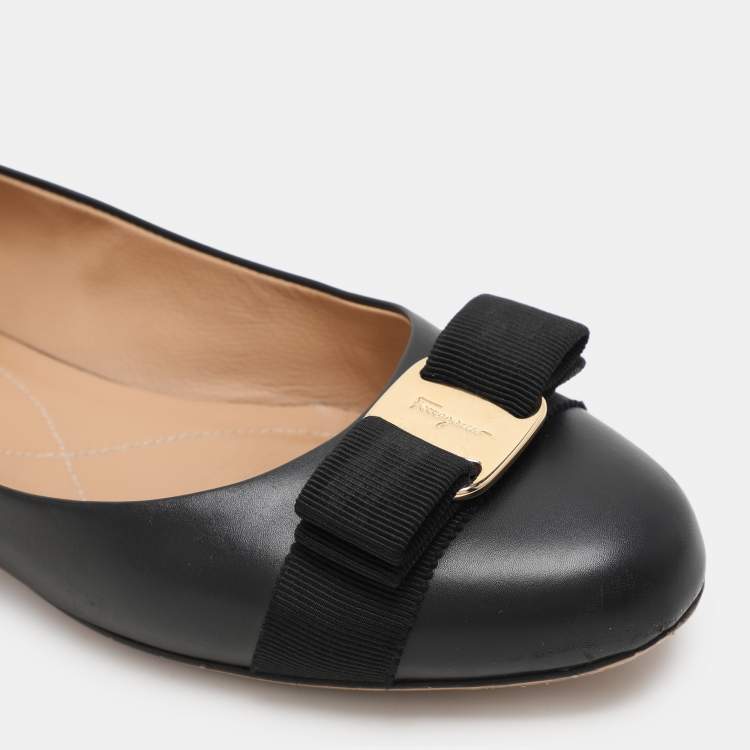 Pre Owned Salvatore Ferragamo Black Leather Vara Bow Ballet Flats Size 38