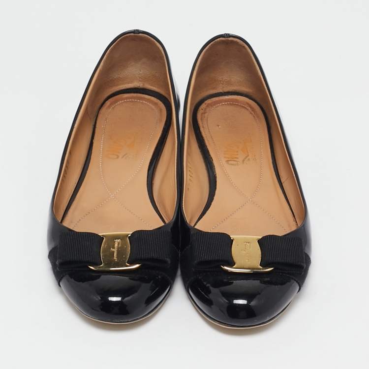 Pre Owned Salvatore Ferragamo Black Patent Leather Vara Bow Ballet Flats Size 37.5