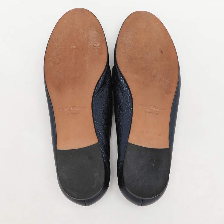 Pre Owned Salvatore Ferragamo Navy Blue Leather Loafers & Moccasins Size 38.5