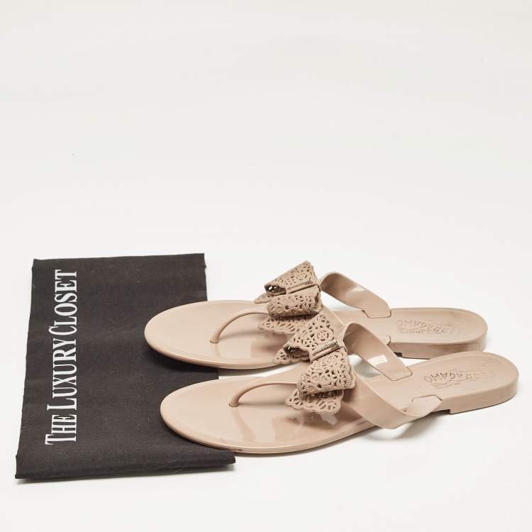 Pre Owned Salvatore Ferragamo Beige Jelly Thong Bow Flats Size 39.5