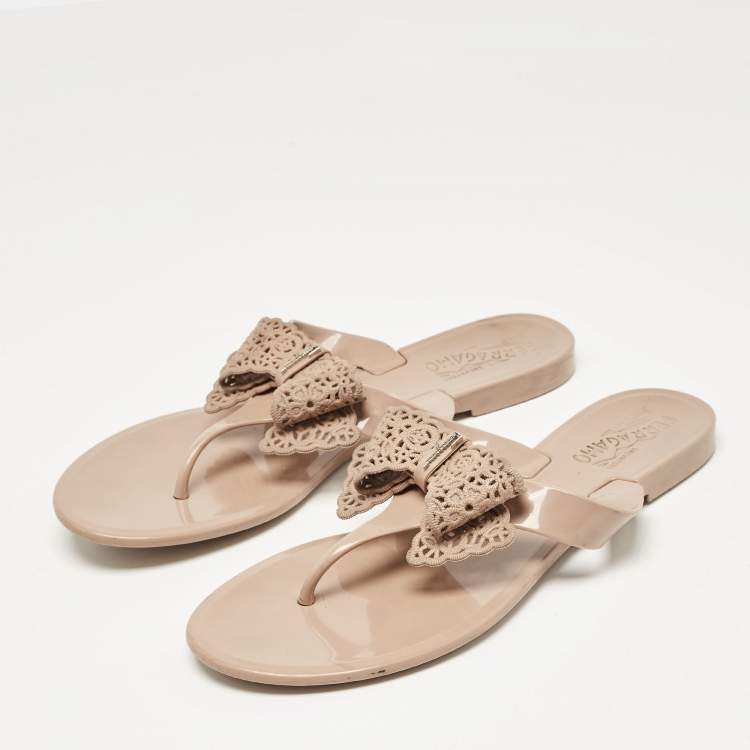 Pre Owned Salvatore Ferragamo Beige Jelly Thong Bow Flats Size 39.5