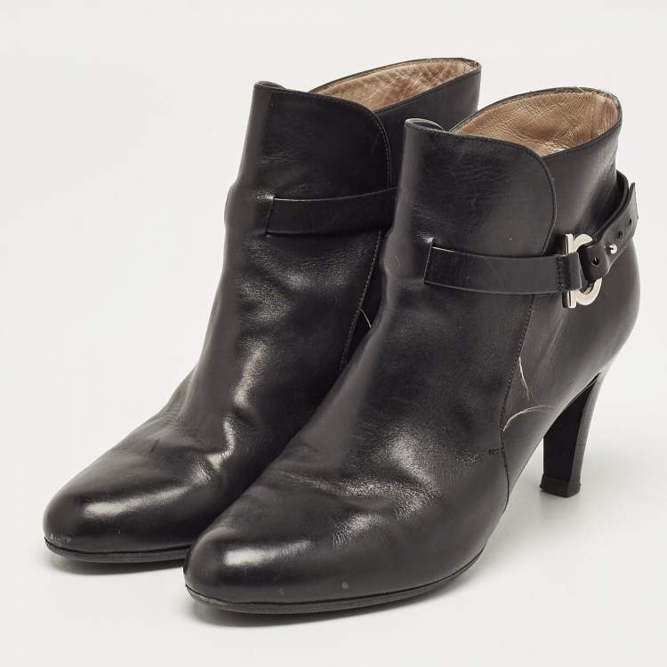 Pre Owned Salvatore Ferragamo Black Leather Gancini Ankle Length Boots Size 36.5