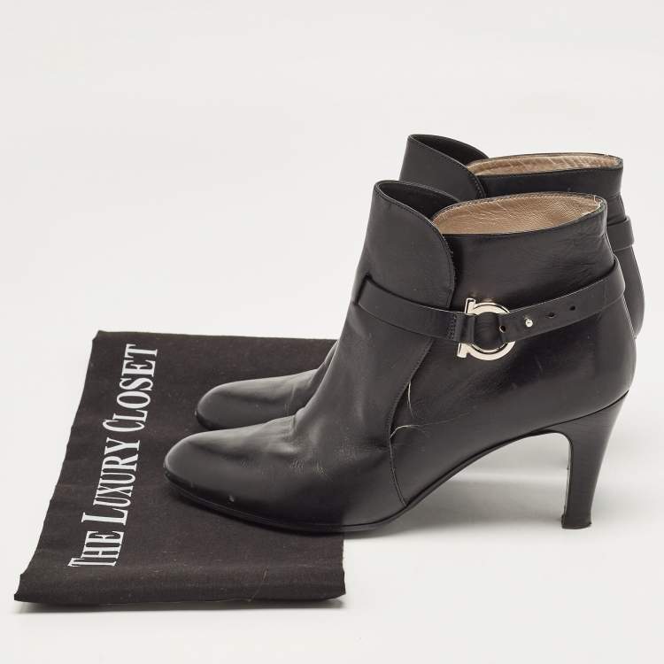 Pre Owned Salvatore Ferragamo Black Leather Gancini Ankle Length Boots Size 36.5