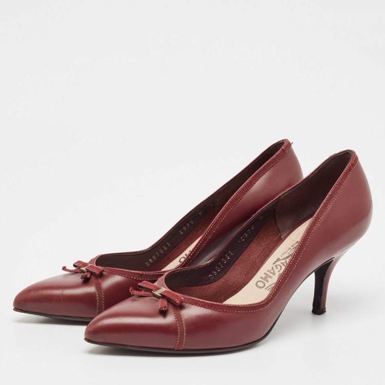 Pre Owned Salvatore Ferragamo Burgundy Leather Bow Pumps Size 38.5
