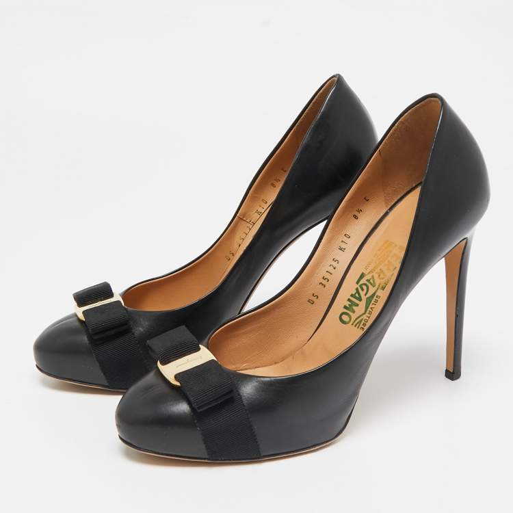 Pre Owned Salvatore Ferragamo Black Leather Rilly Pumps Size 39