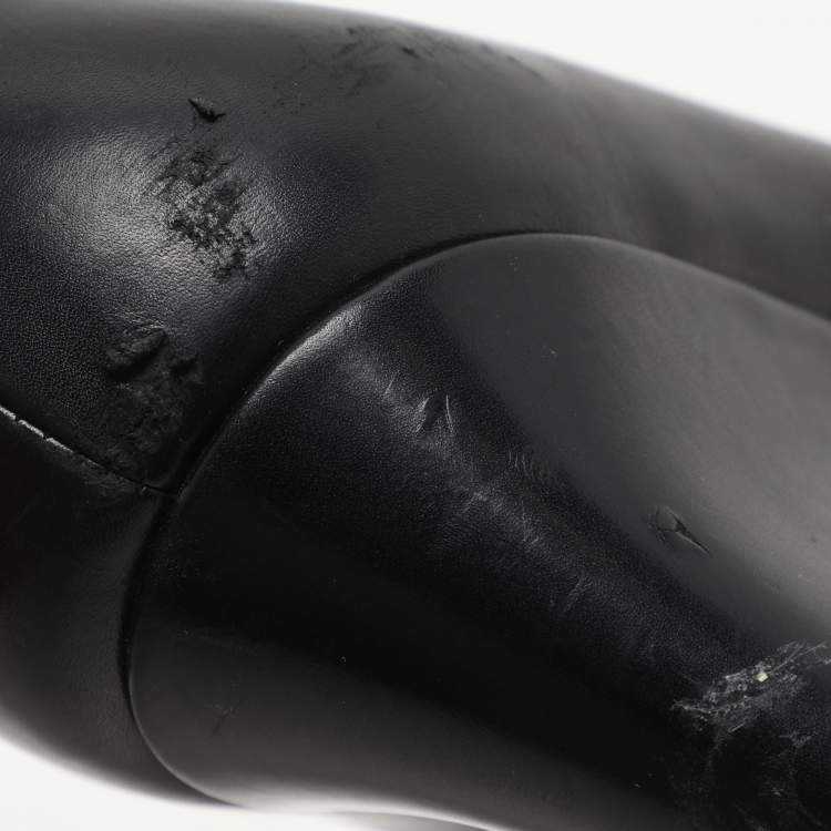 Pre Owned Salvatore Ferragamo Black Leather Vara Bow Wedge Pumps Size 38.5