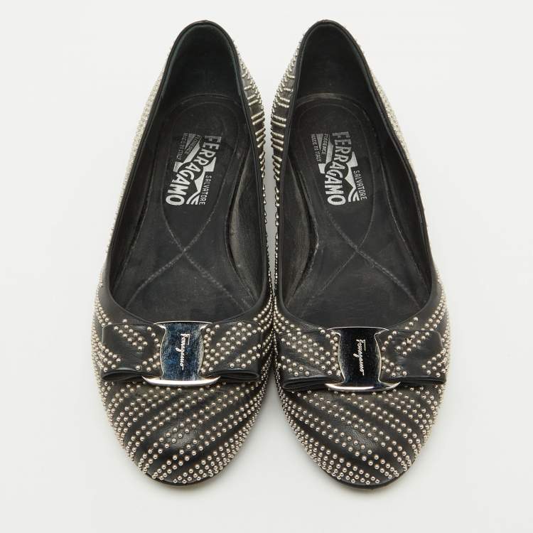 Pre Owned Salvatore Ferragamo Black Leather Studded Varina Bow Ballet Flats Size 37.5