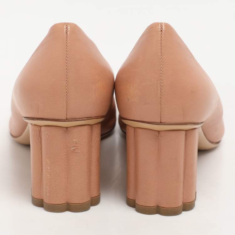 Pre Owned Salvatore Ferragamo Leather Flower Heels Bow Pumps Size 37