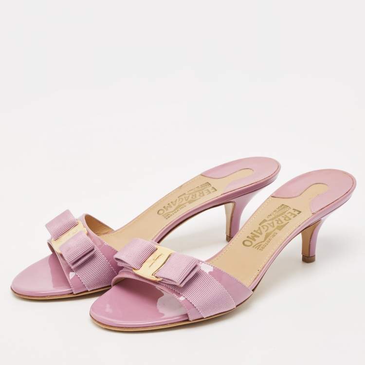 Pre Owned Salvatore Ferragamo Lavender Patent Leather Vara Bow Slide Sandals Size 38