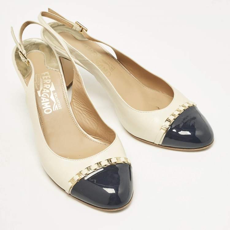 Pre Owned Salvatore Ferragamo Cream/Navy Blue Leather Slingback Block Heel Pumps Size 40